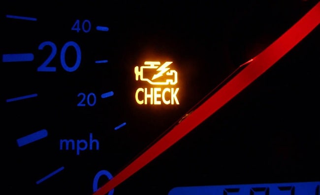 Đèn check engine sáng: Nguyên nhân của lỗi và hướng khắc phục