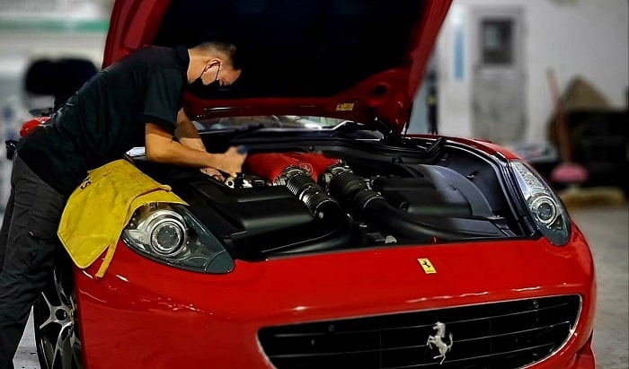sửa chữa xe Ferrari theo định kỳ
