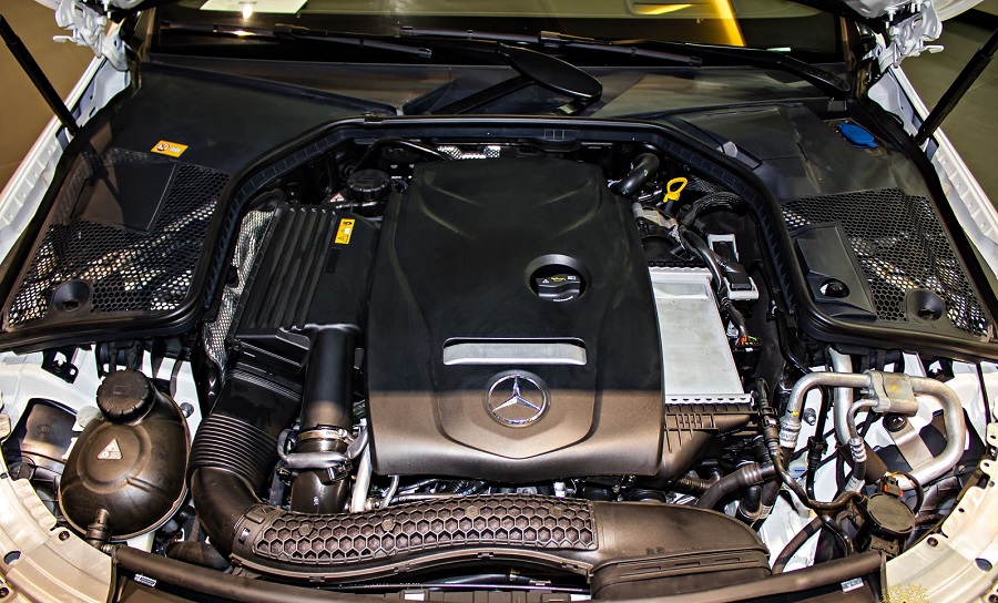 Bảo dưỡng xe Mercedes C200